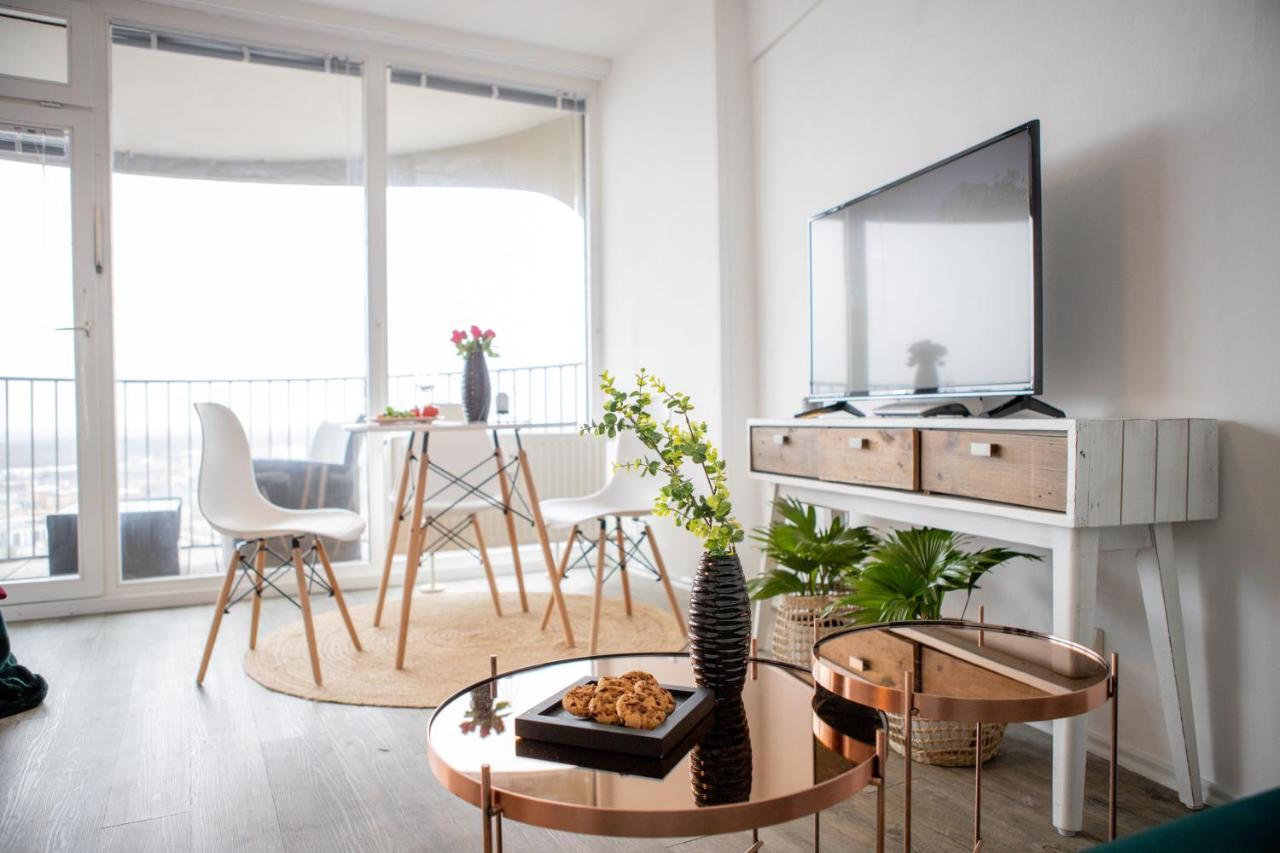 Modernes Apartment Mit Tollem Blick Ueber Die Stadt Аугсбург Экстерьер фото