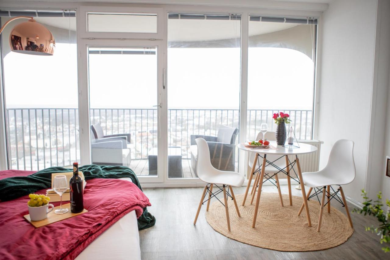 Modernes Apartment Mit Tollem Blick Ueber Die Stadt Аугсбург Экстерьер фото